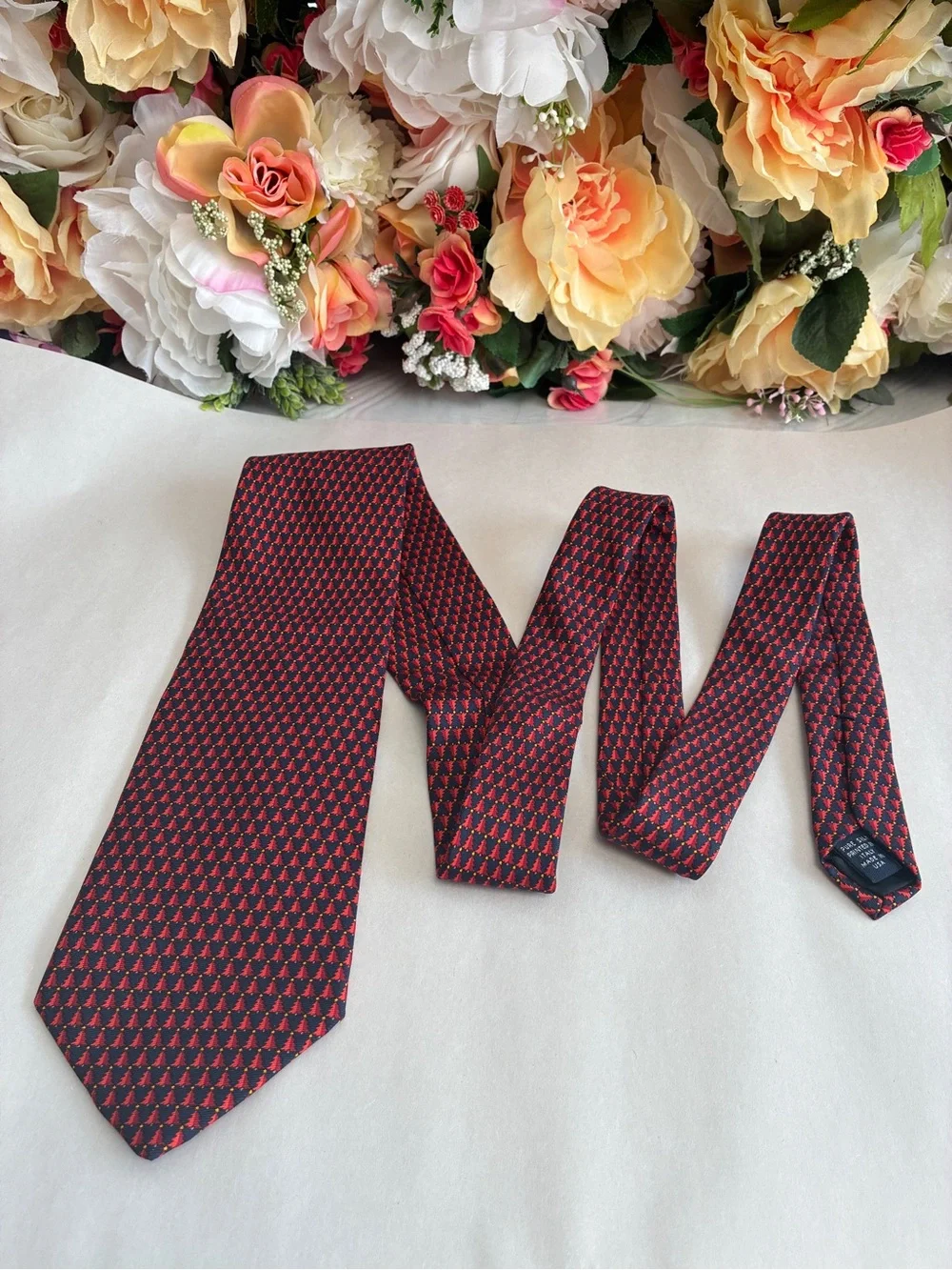 Brooks Brothers Makers Silk Tie Navy Red Christmas Tree Made USA Printed Italy